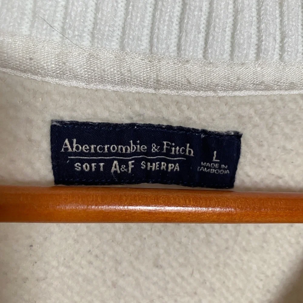 Abercrombie shearling sweatshirt - Picture 3 of 3
